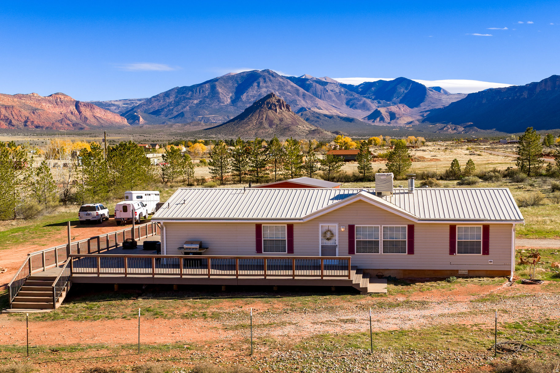 CASTLE VALLEY - Residential