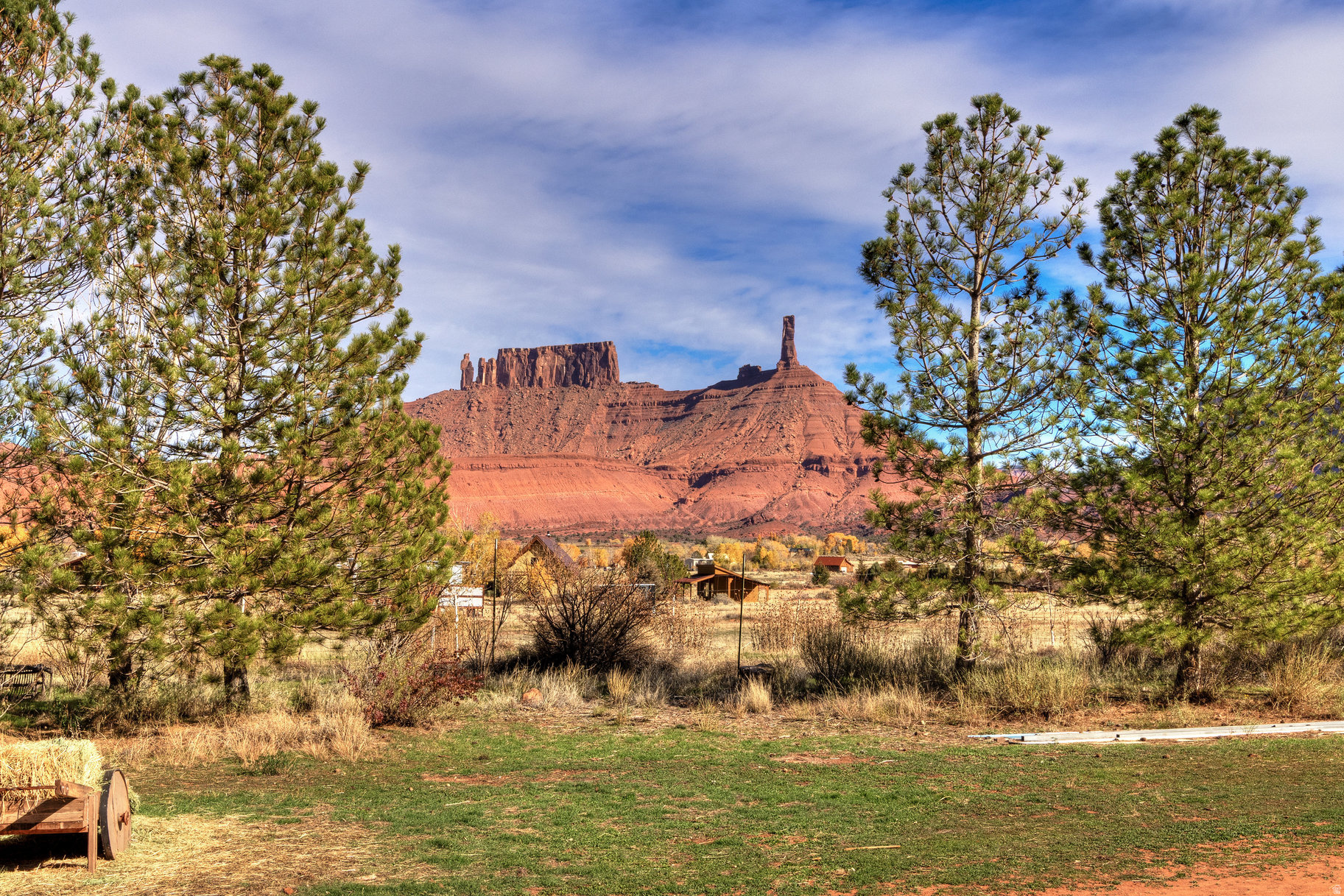 CASTLE VALLEY - Residential