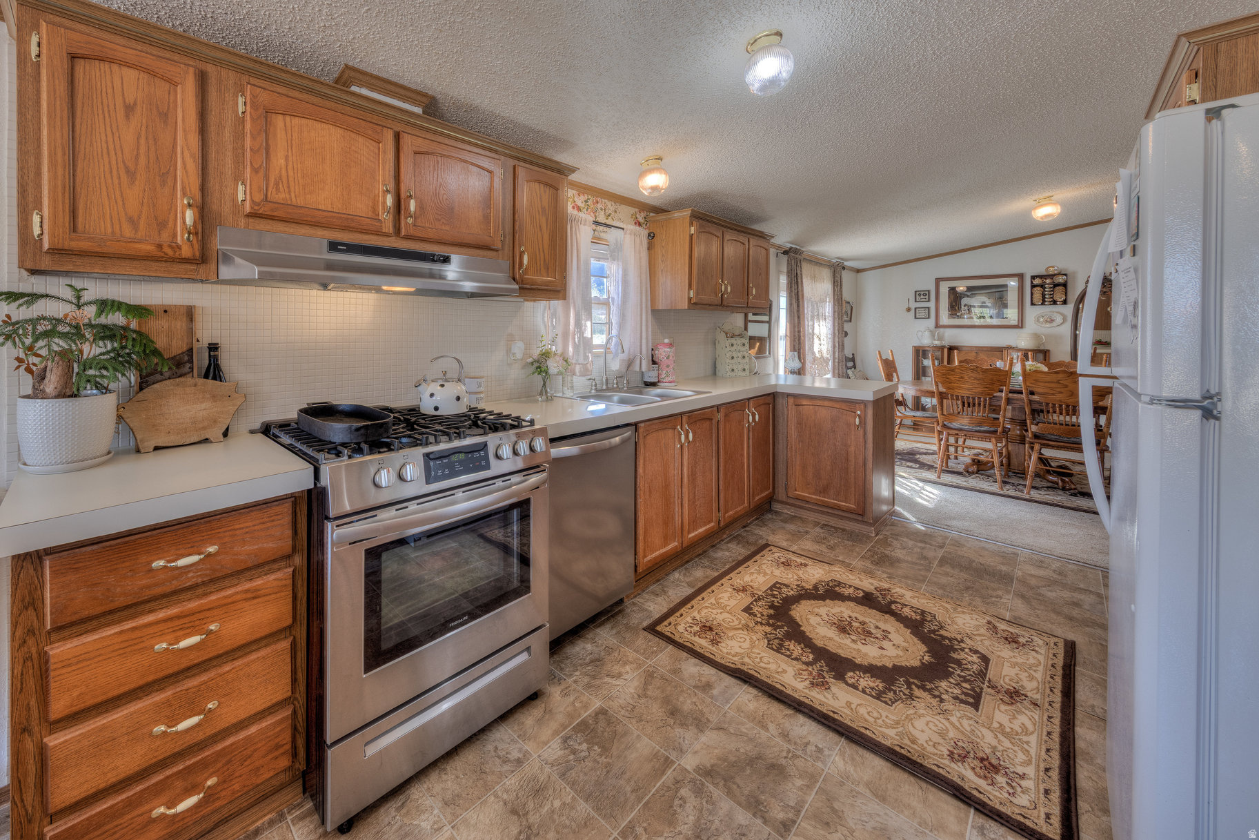 CASTLE VALLEY - Residential