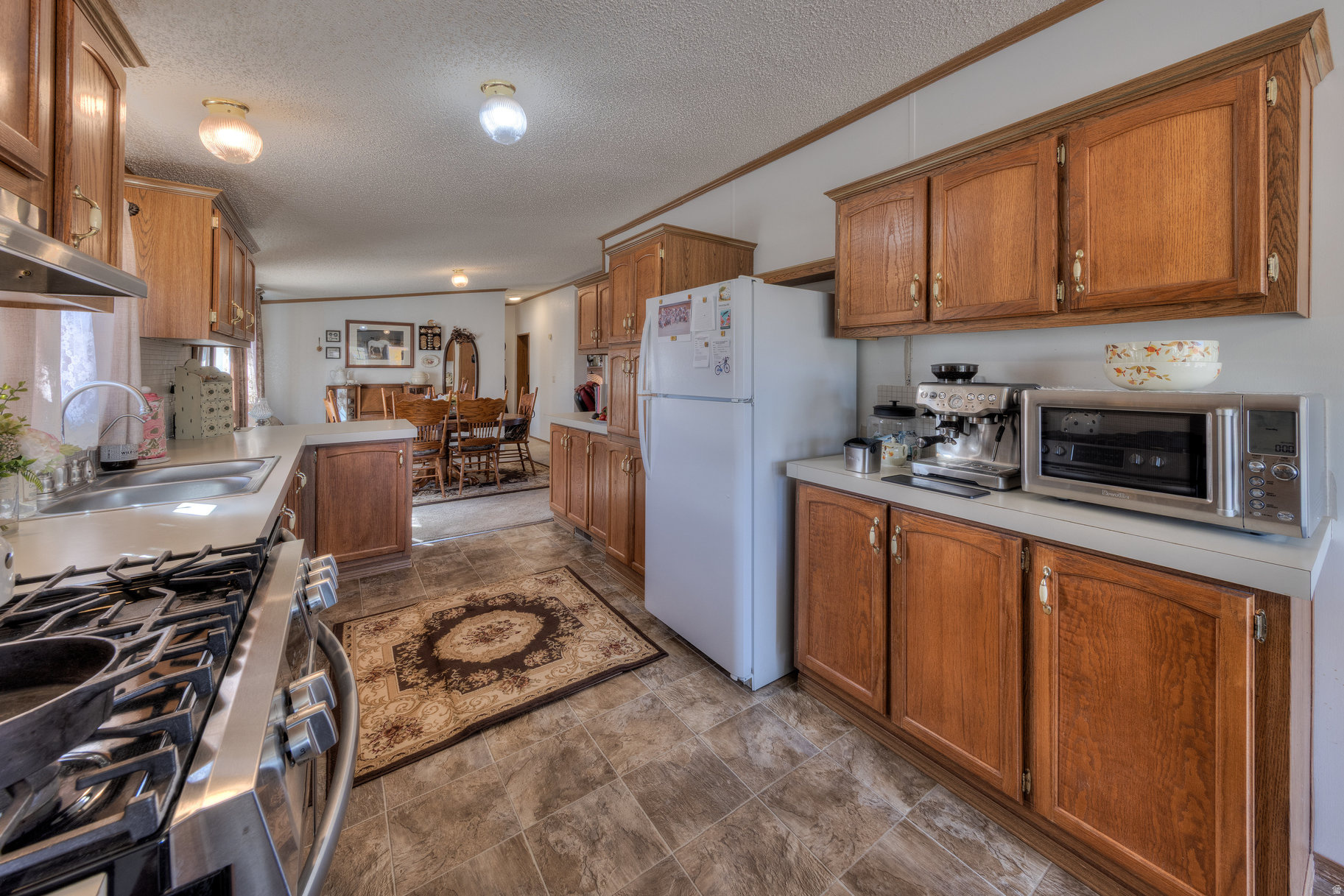 CASTLE VALLEY - Residential