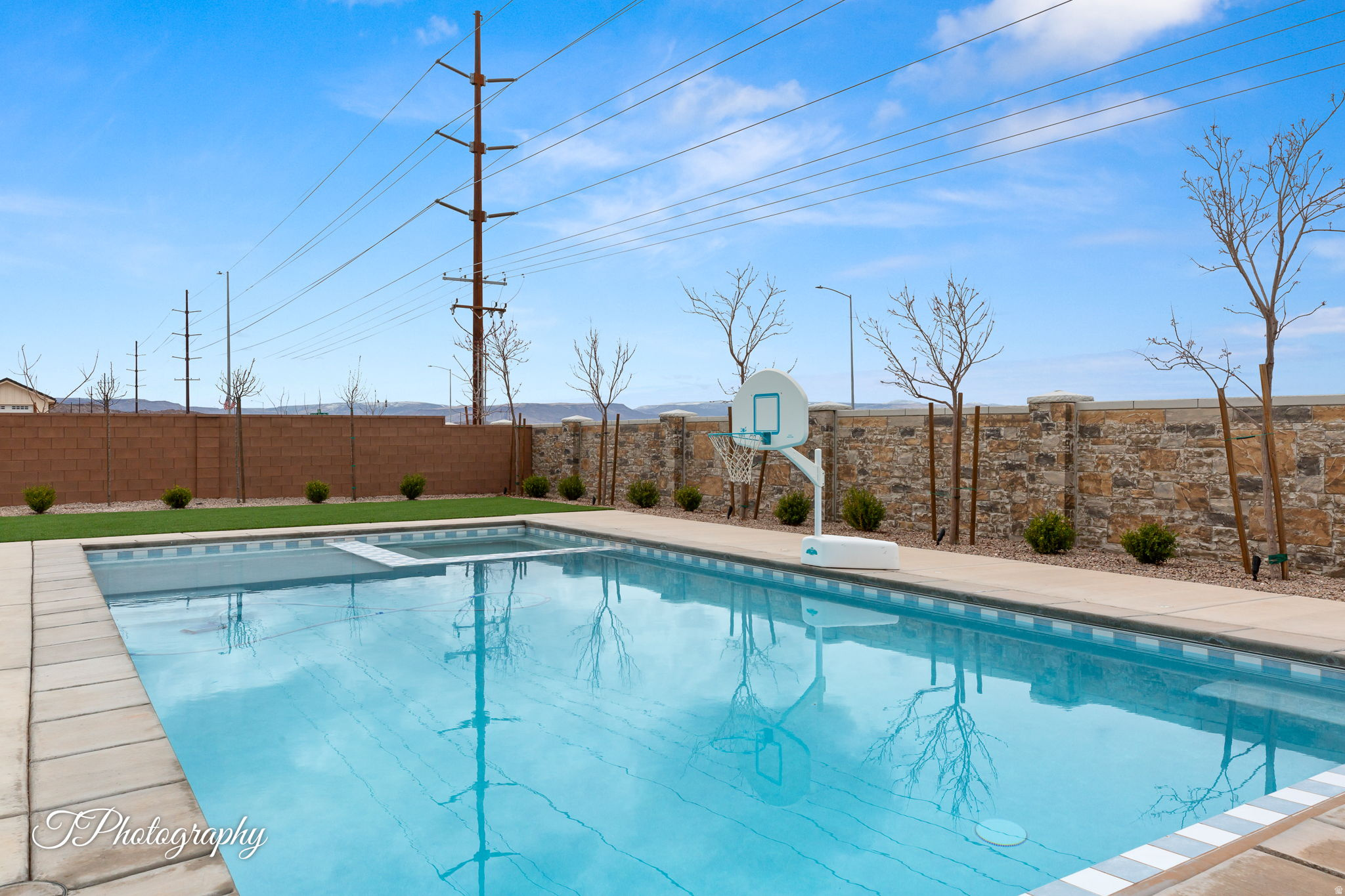 CRIMSON VISTAS PH 1 - Residential