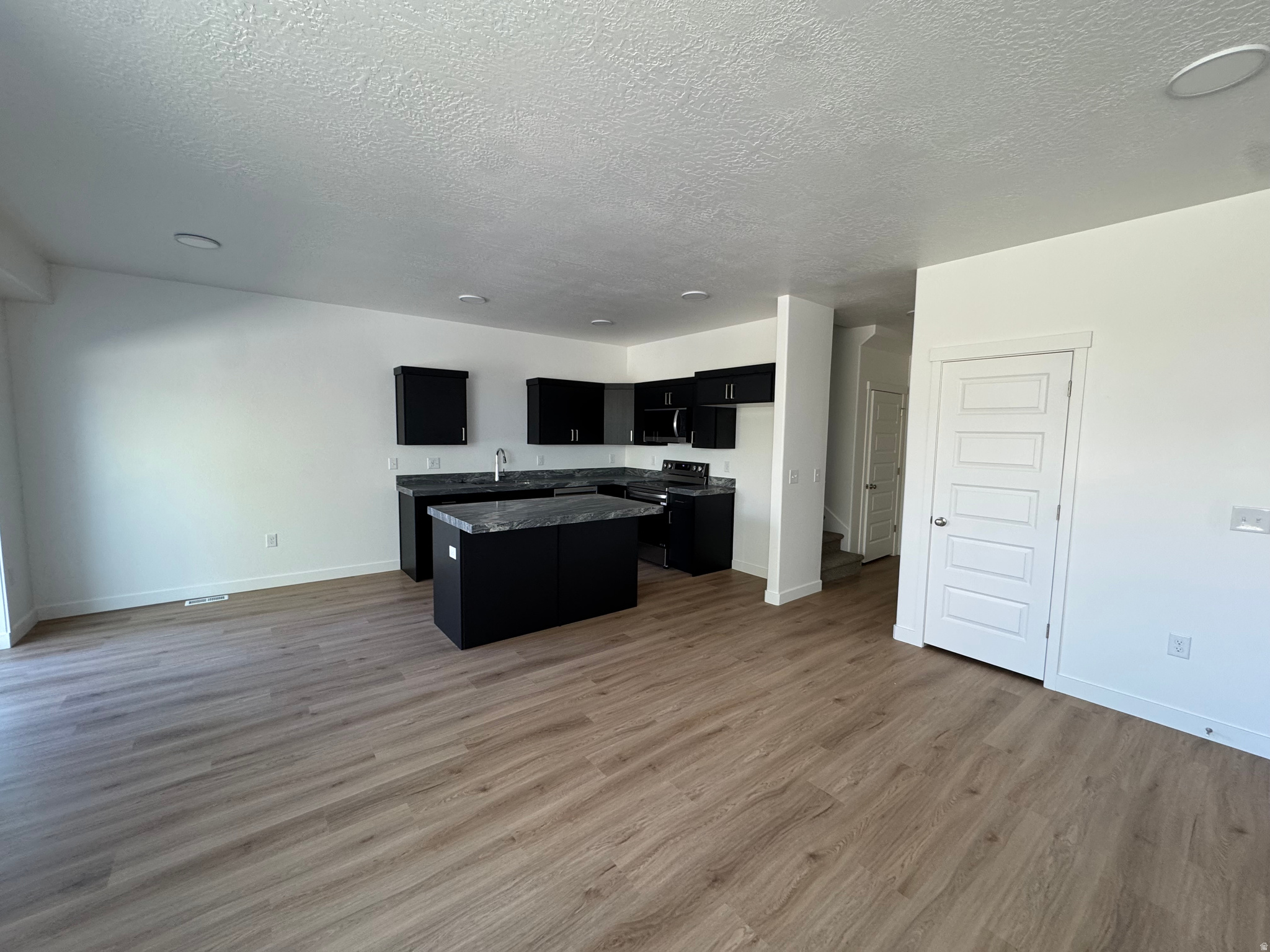 CYPRESS COVE - Residential