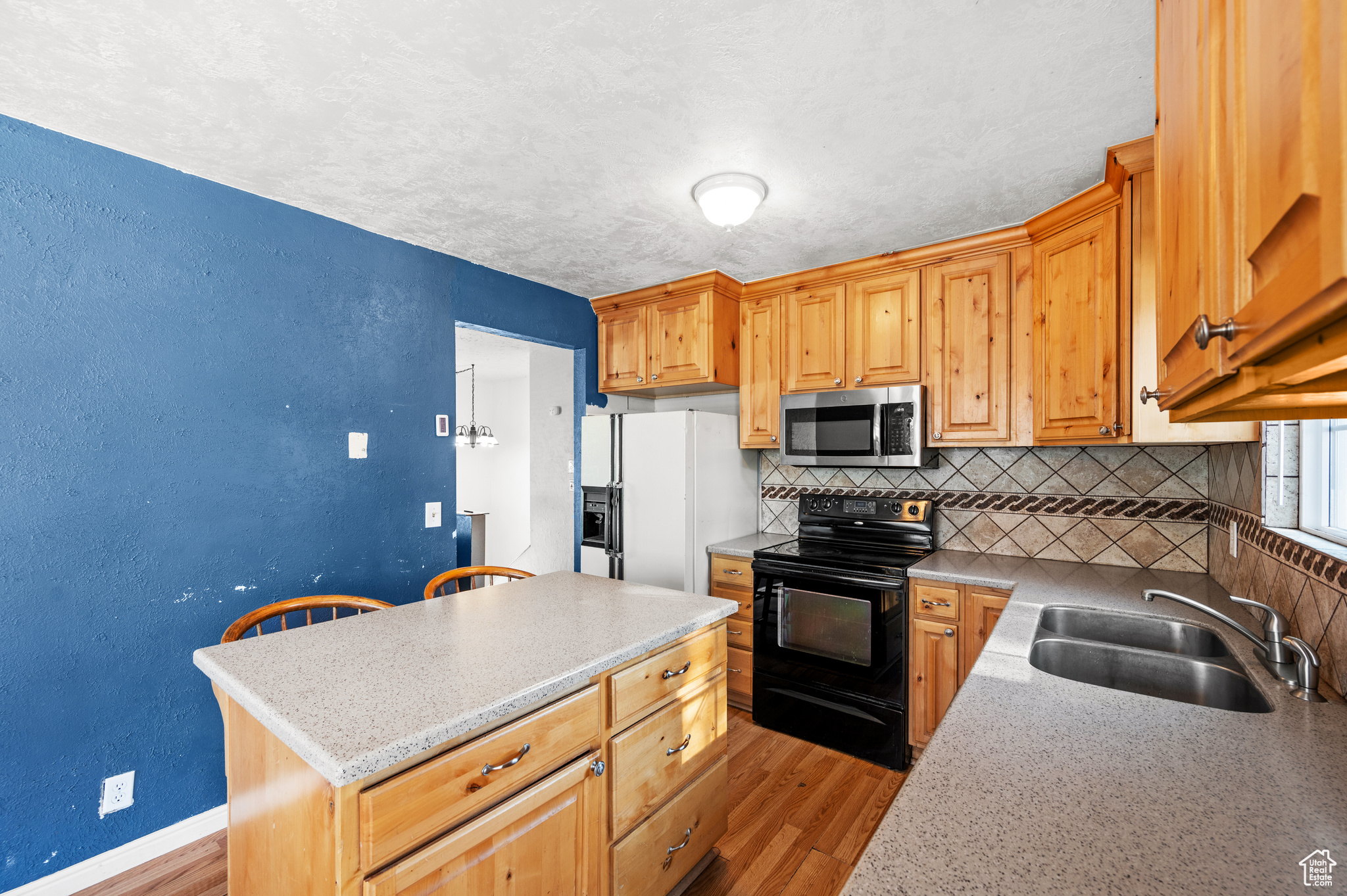 838 Bonneville Way, Tooele, Utah image 11