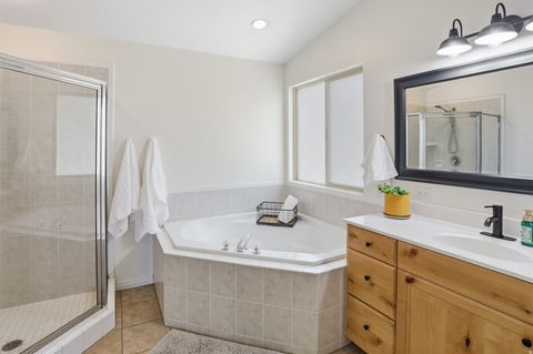 Tiny photo for 962 N HARRISVILLE RD, Harrisville, UT 84404 (MLS # 2159098)