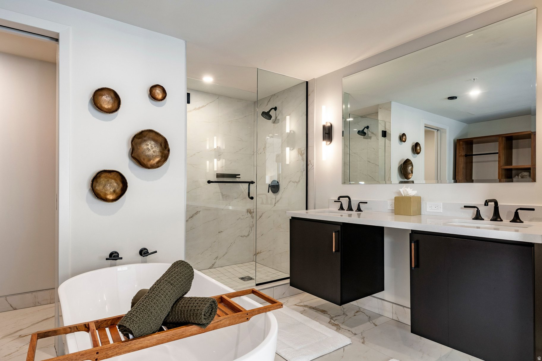 SKY LODGE - Residential