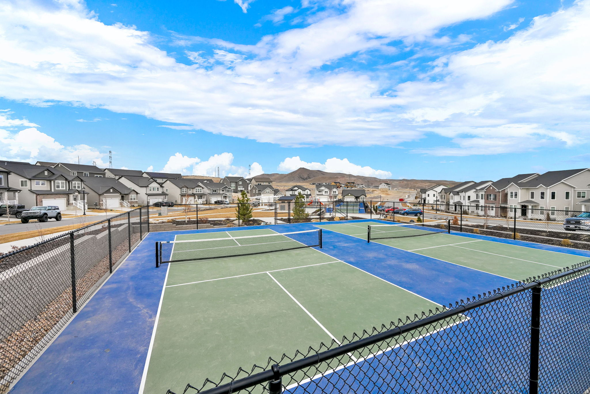 HIGHRIDGE - Residential