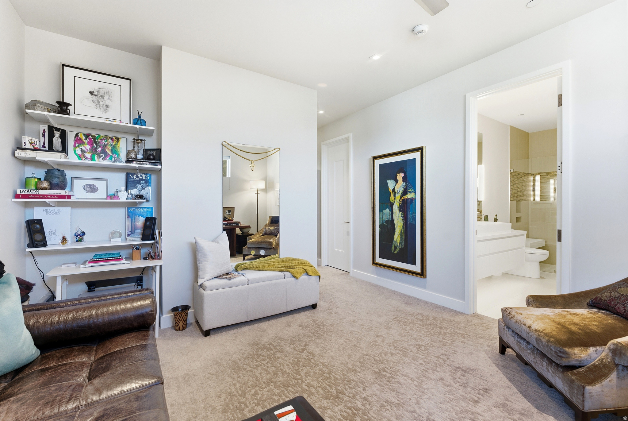 ROUNDABOUT - Residential