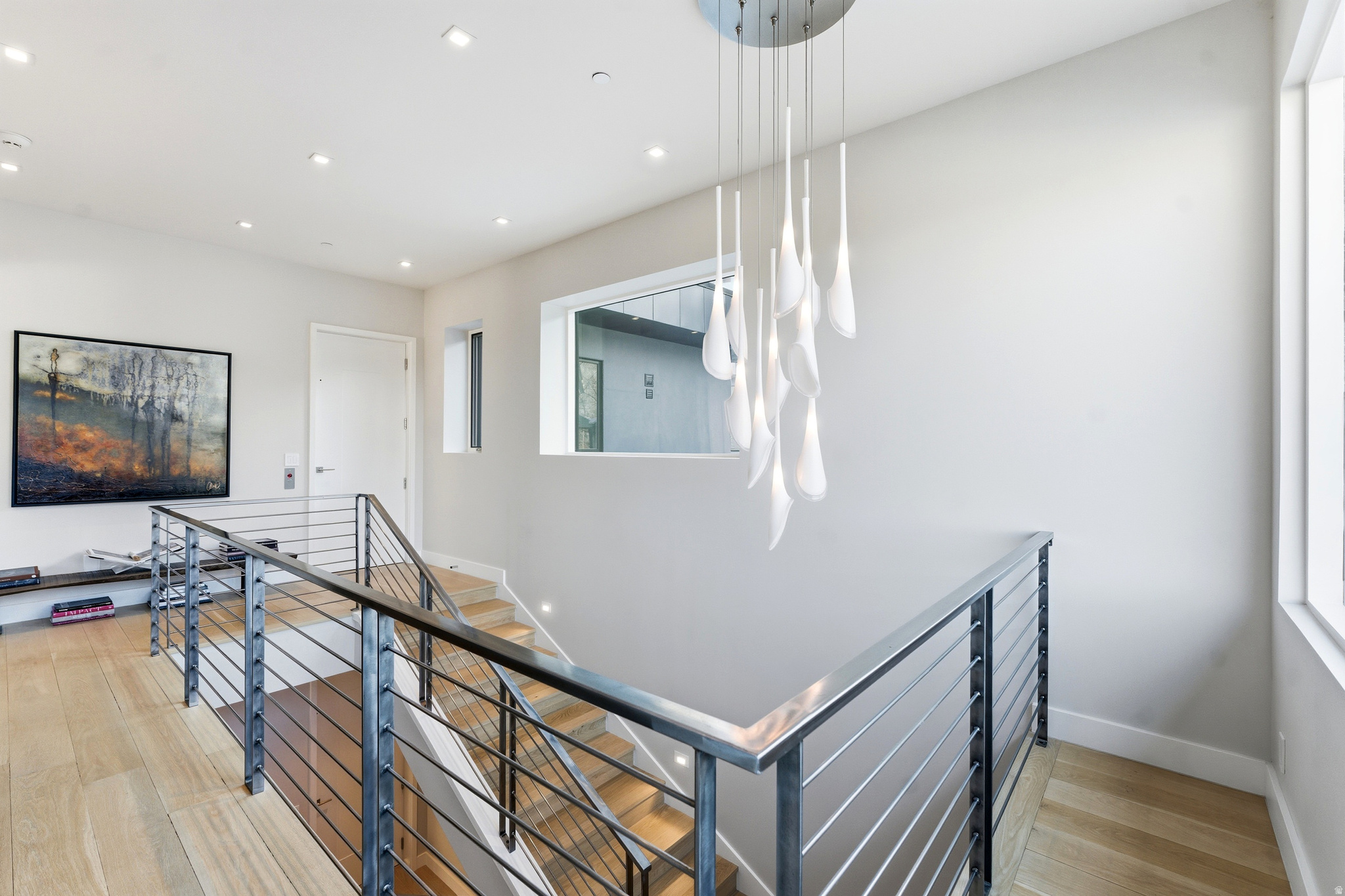 ROUNDABOUT - Residential