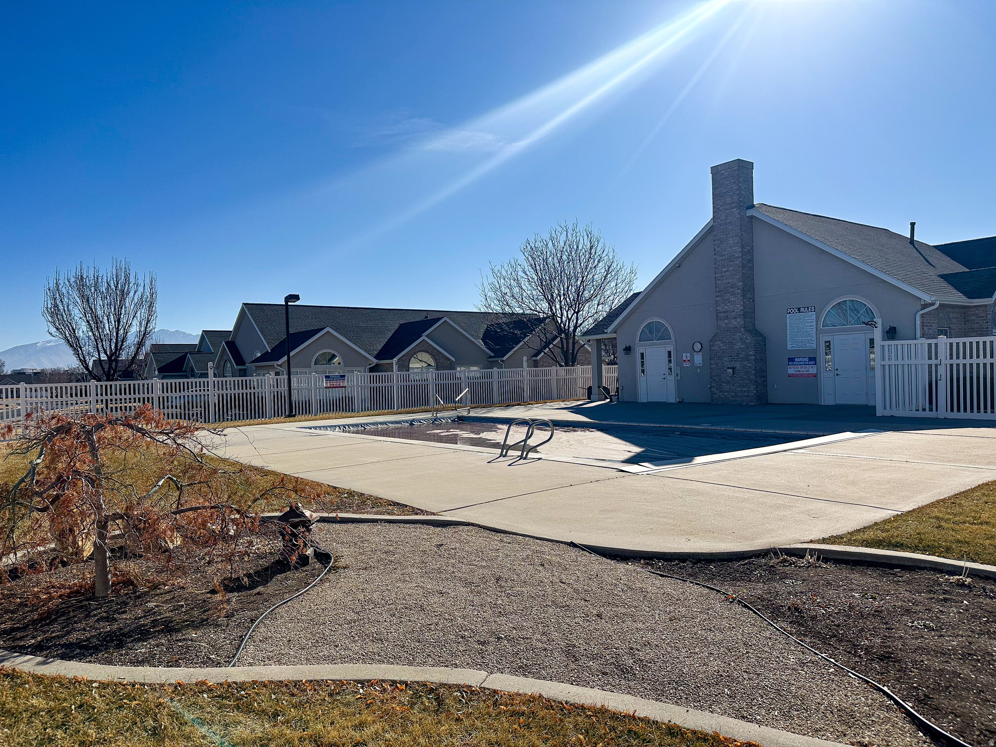 VALLEY VU VILLAS - Residential