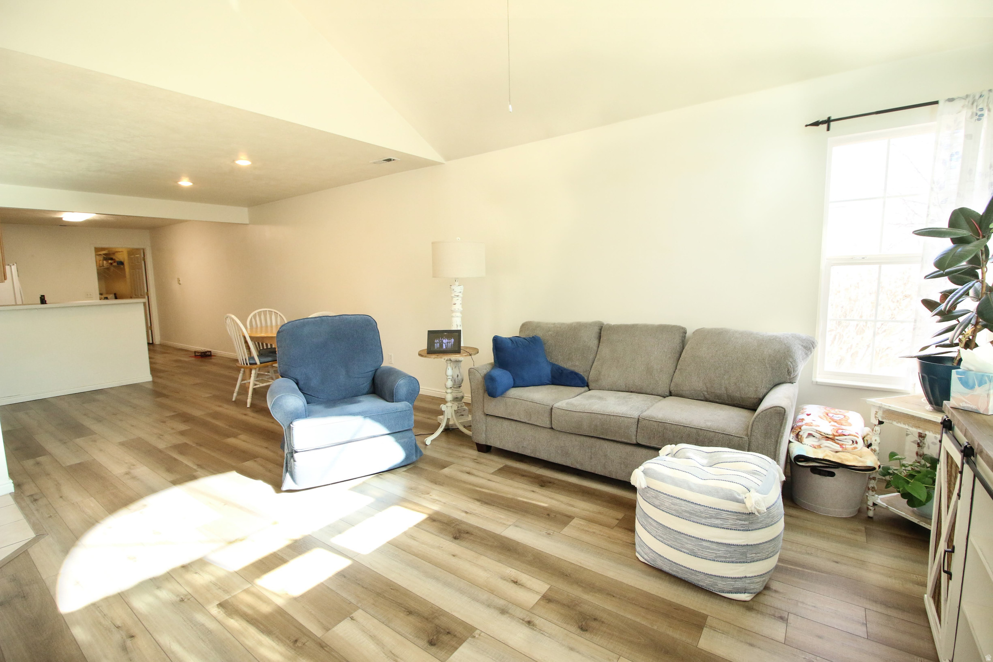 VALLEY VU VILLAS - Residential