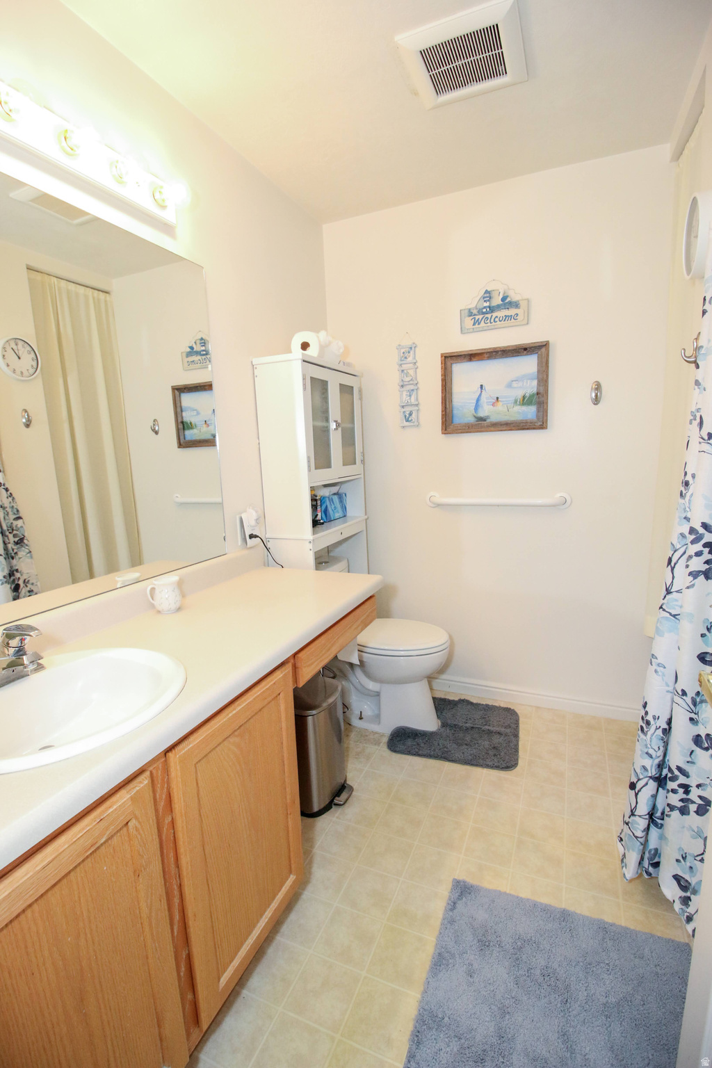 VALLEY VU VILLAS - Residential