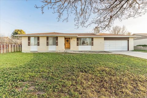 Photo of 3355 W MEADOWBROOK DR, Salt Lake City, UT 84119 (MLS # 2139880)