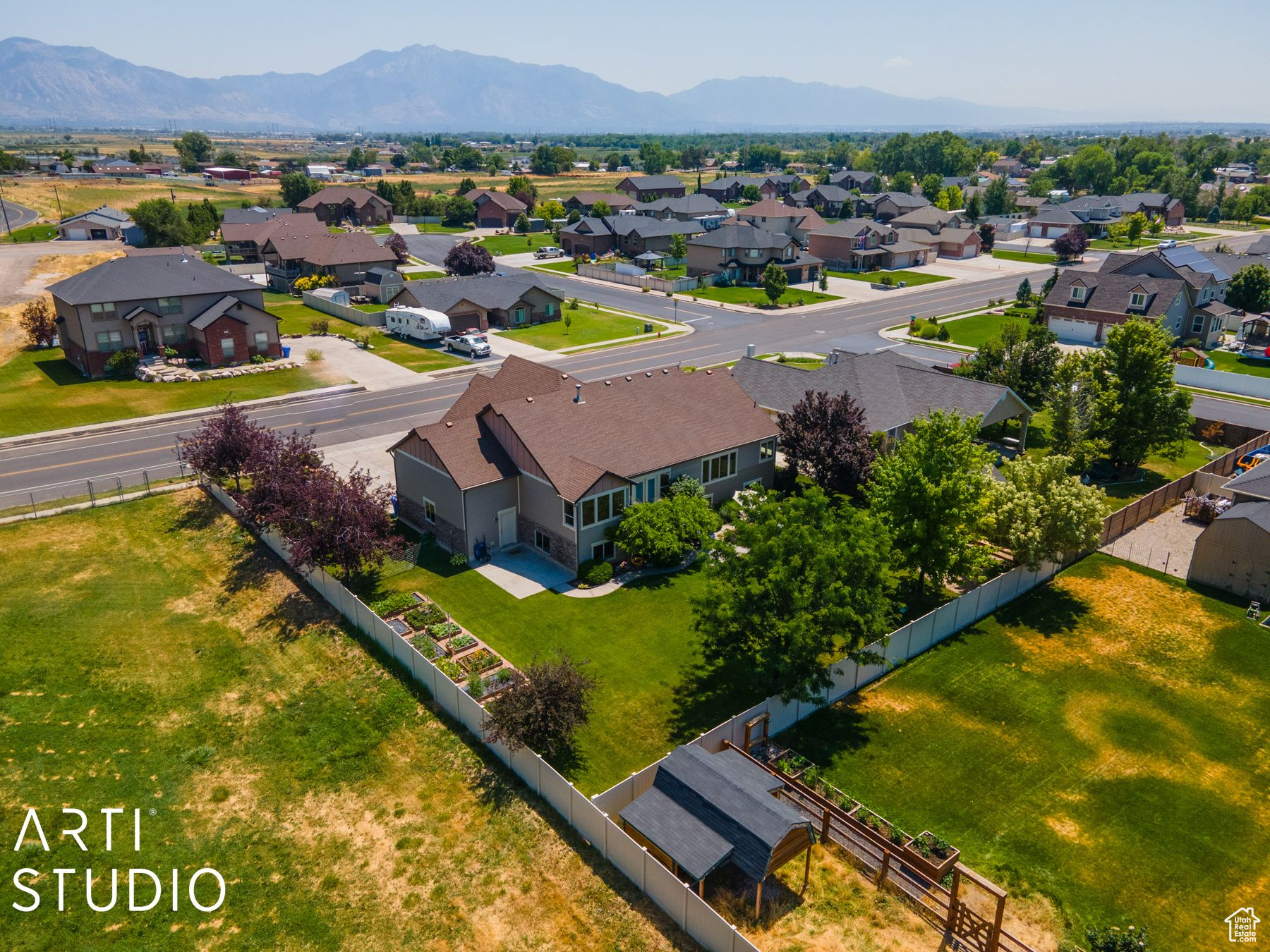 FREMONT ESTATES - Residential