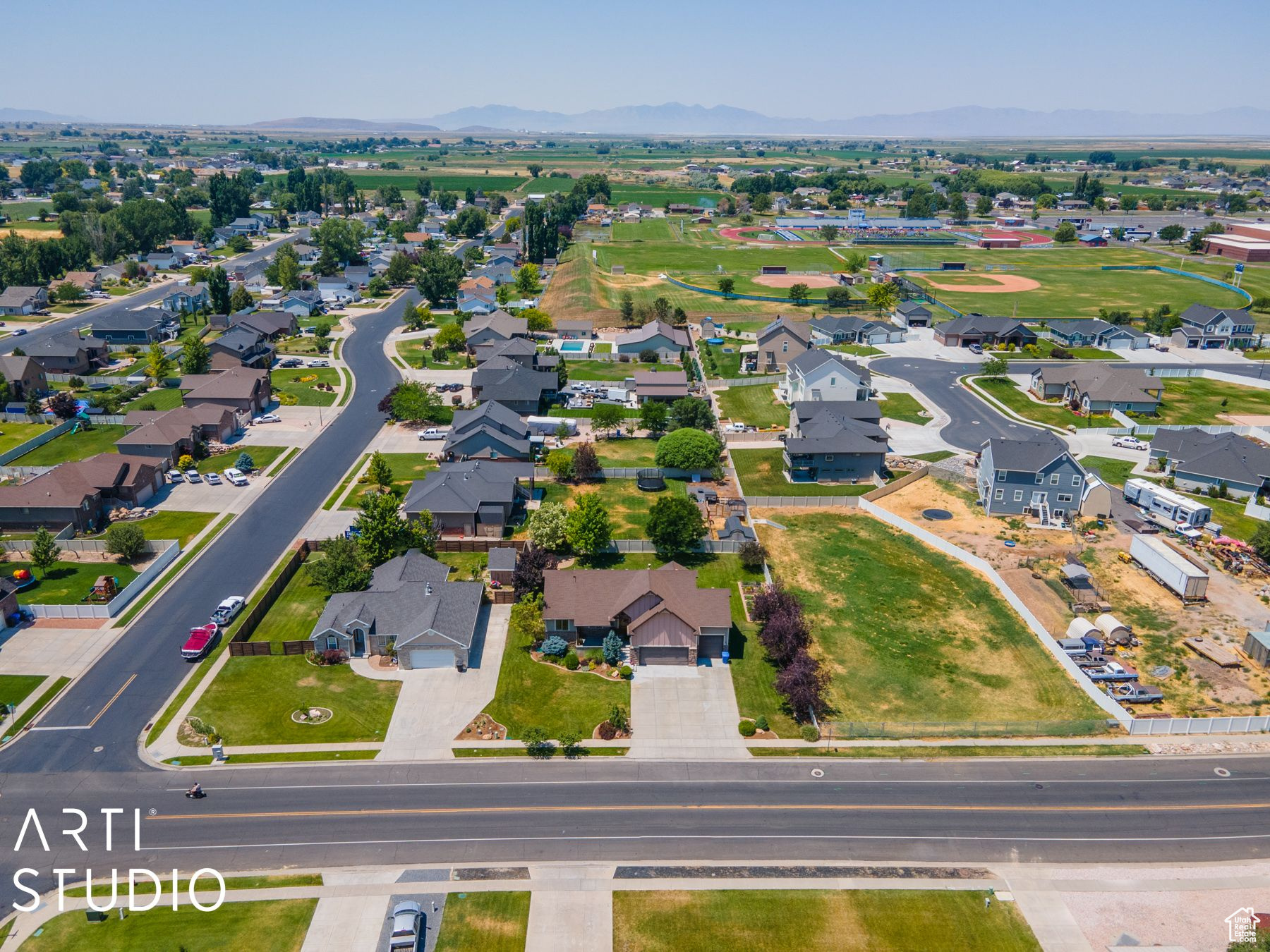 FREMONT ESTATES - Residential