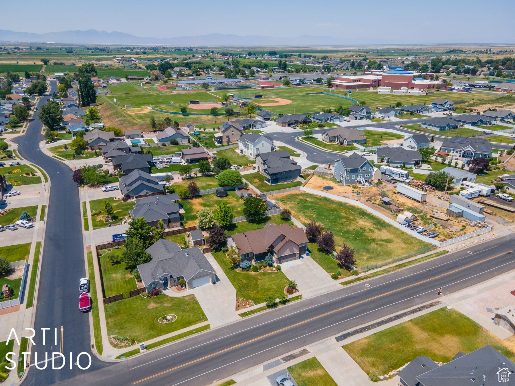 FREMONT ESTATES - Residential