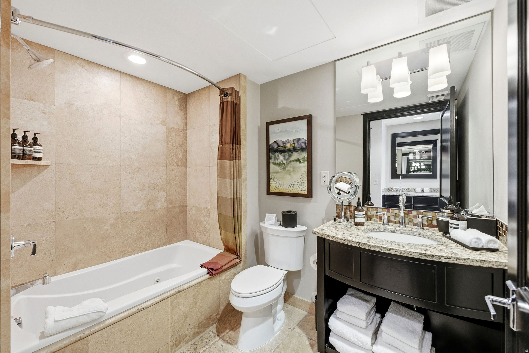 WALDORF ASTORIA - Residential