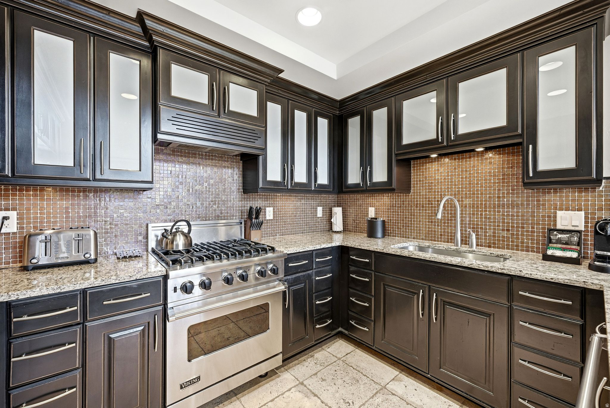 WALDORF ASTORIA - Residential