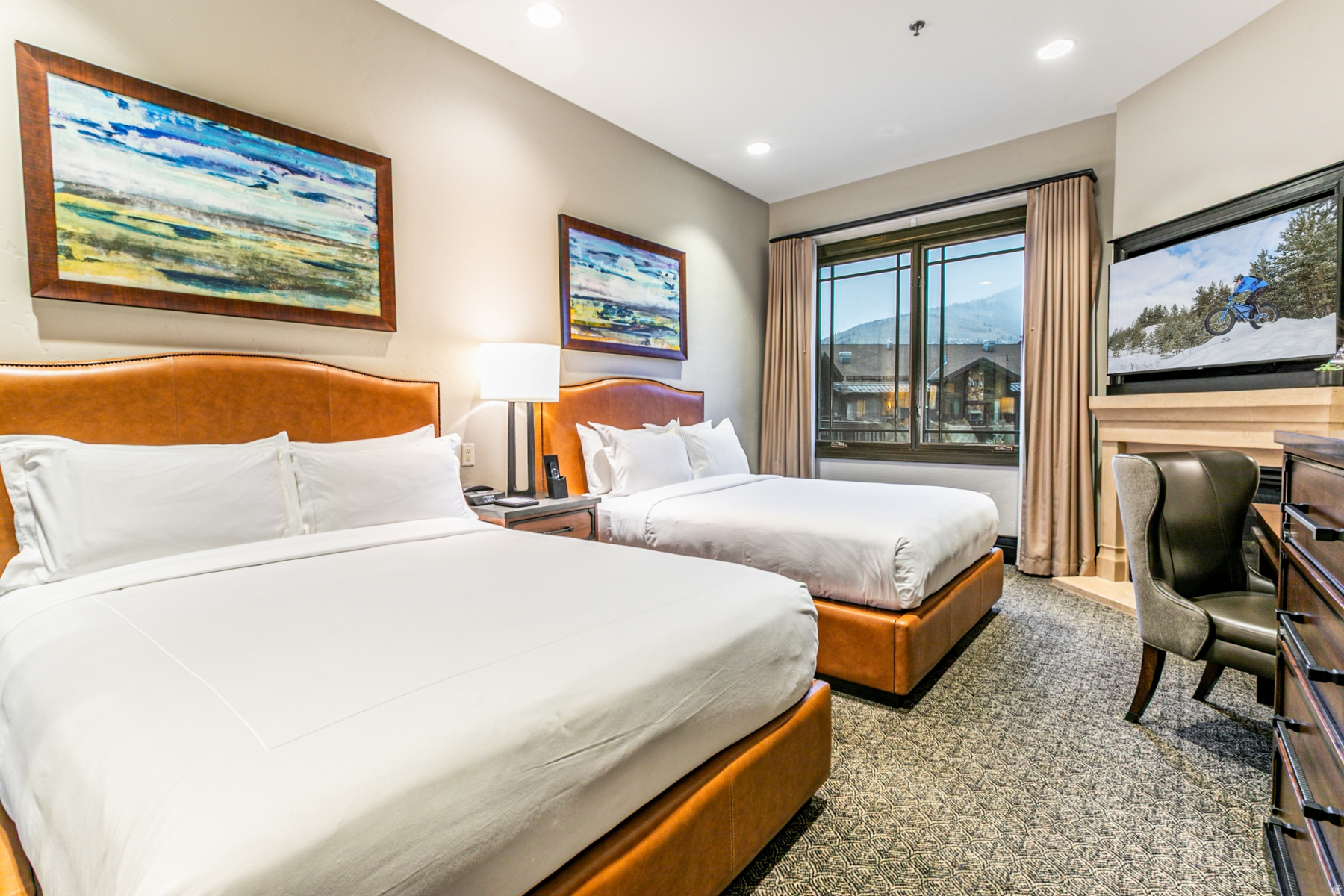 WALDORF ASTORIA - Residential