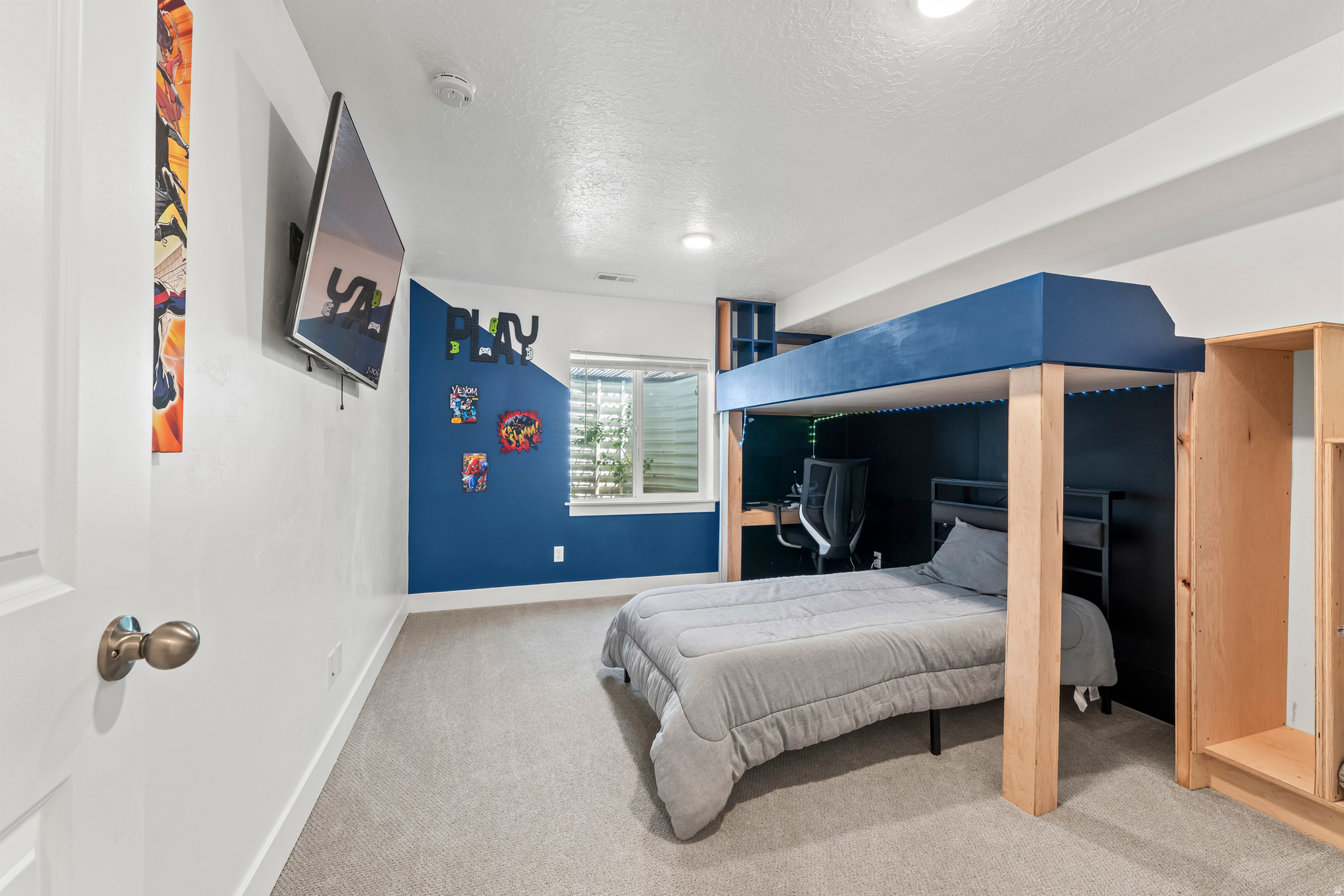 ANTHEM PARK - Residential