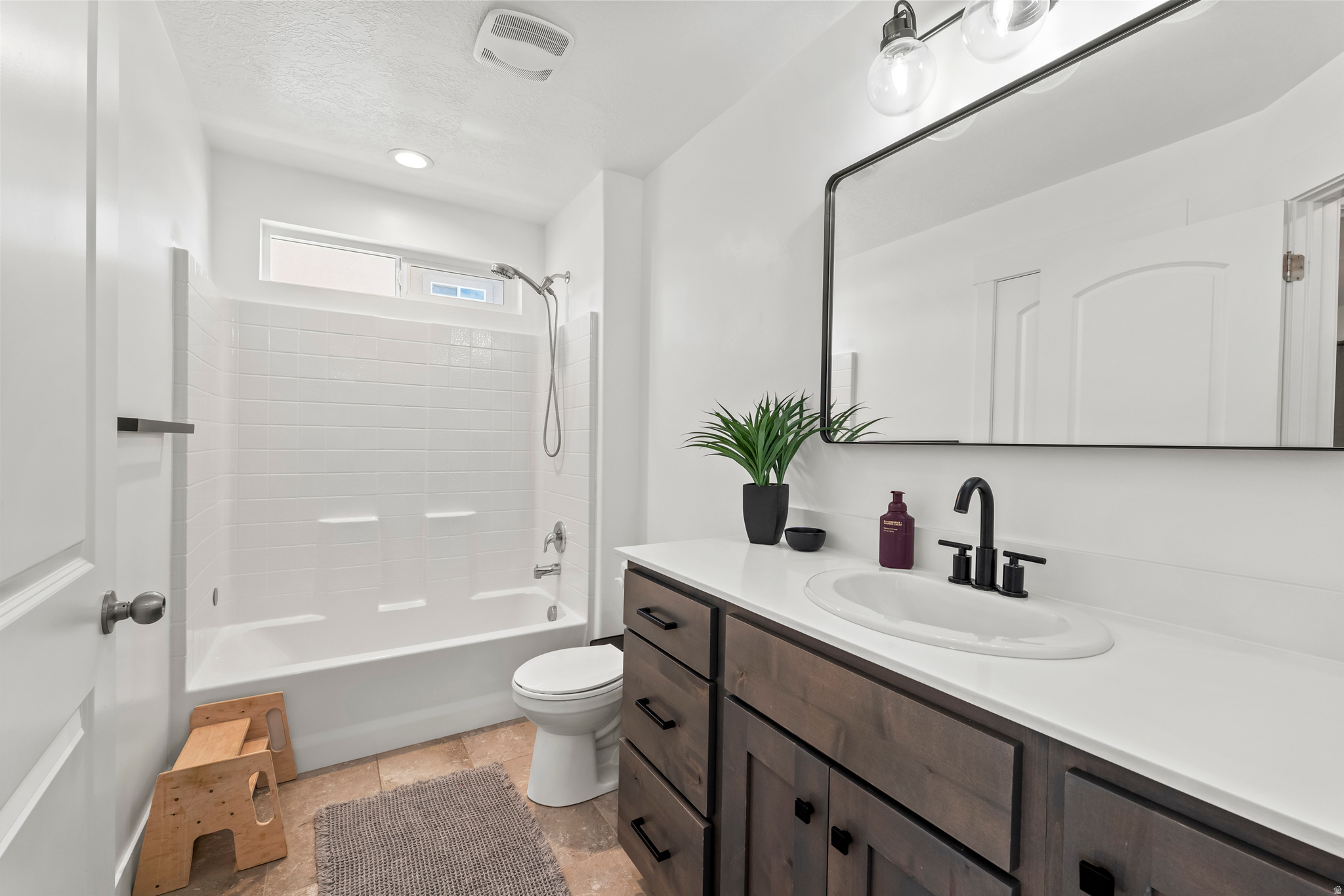 ANTHEM PARK - Residential