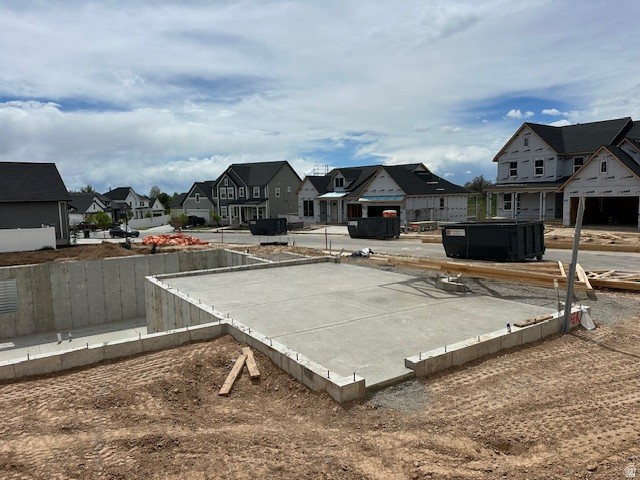 EASTRIDGE PARK - Residential