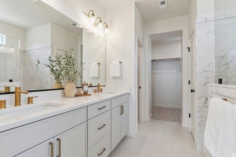 Tiny photo for 1224 E AMARYLIS WAY, Layton, UT 84040 (MLS # 2156819)