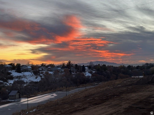 EASTRIDGE PARK - Residential