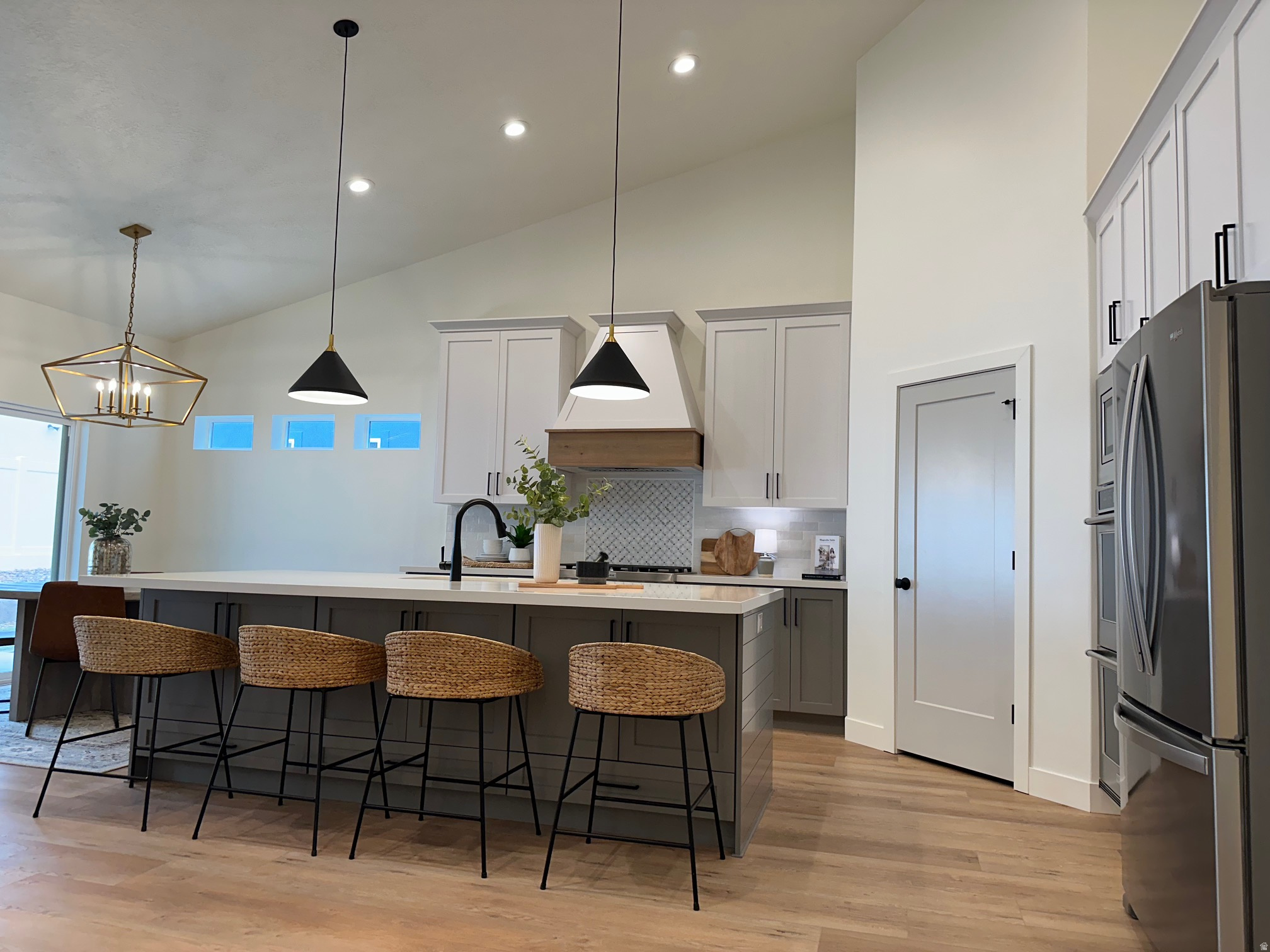 STARHAVEN VILLAS - Residential