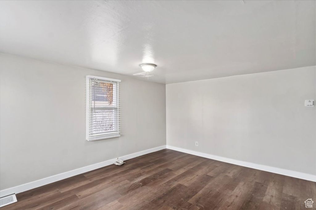 Photo of 272 S STATE ST, Clearfield, UT 84015 (MLS # 2087950)