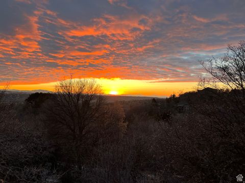 Tiny photo for 6124 OSMOND DR, South Ogden, UT 84403 (MLS # 2143505)