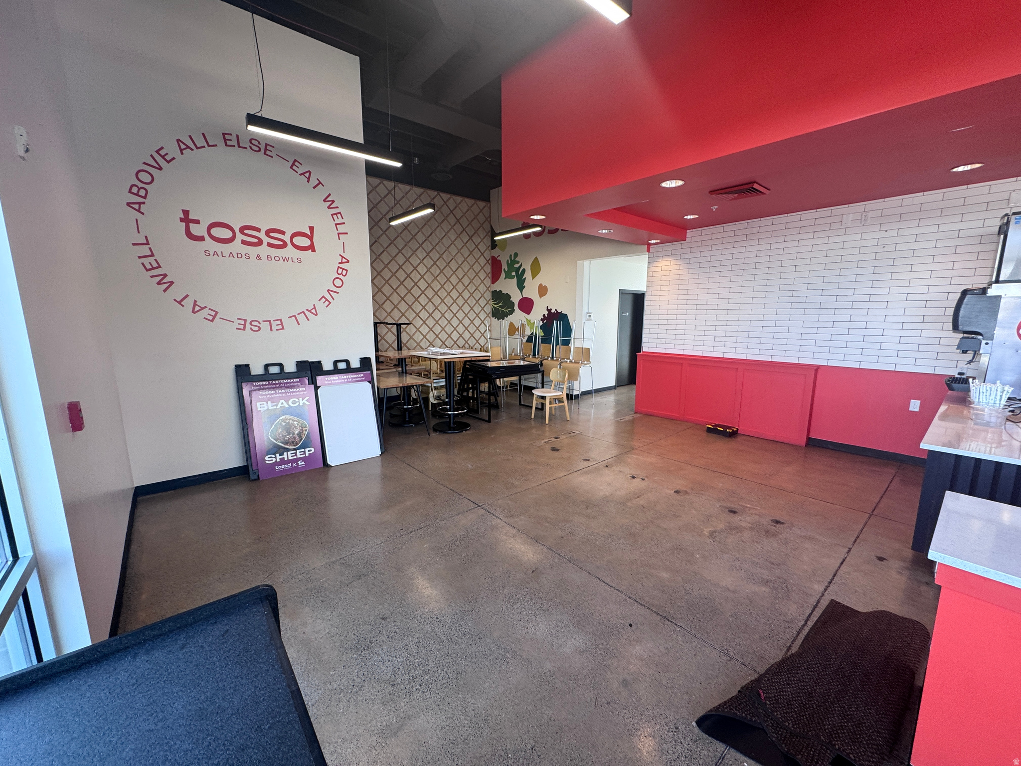 THE YARD - Commercial Lease
