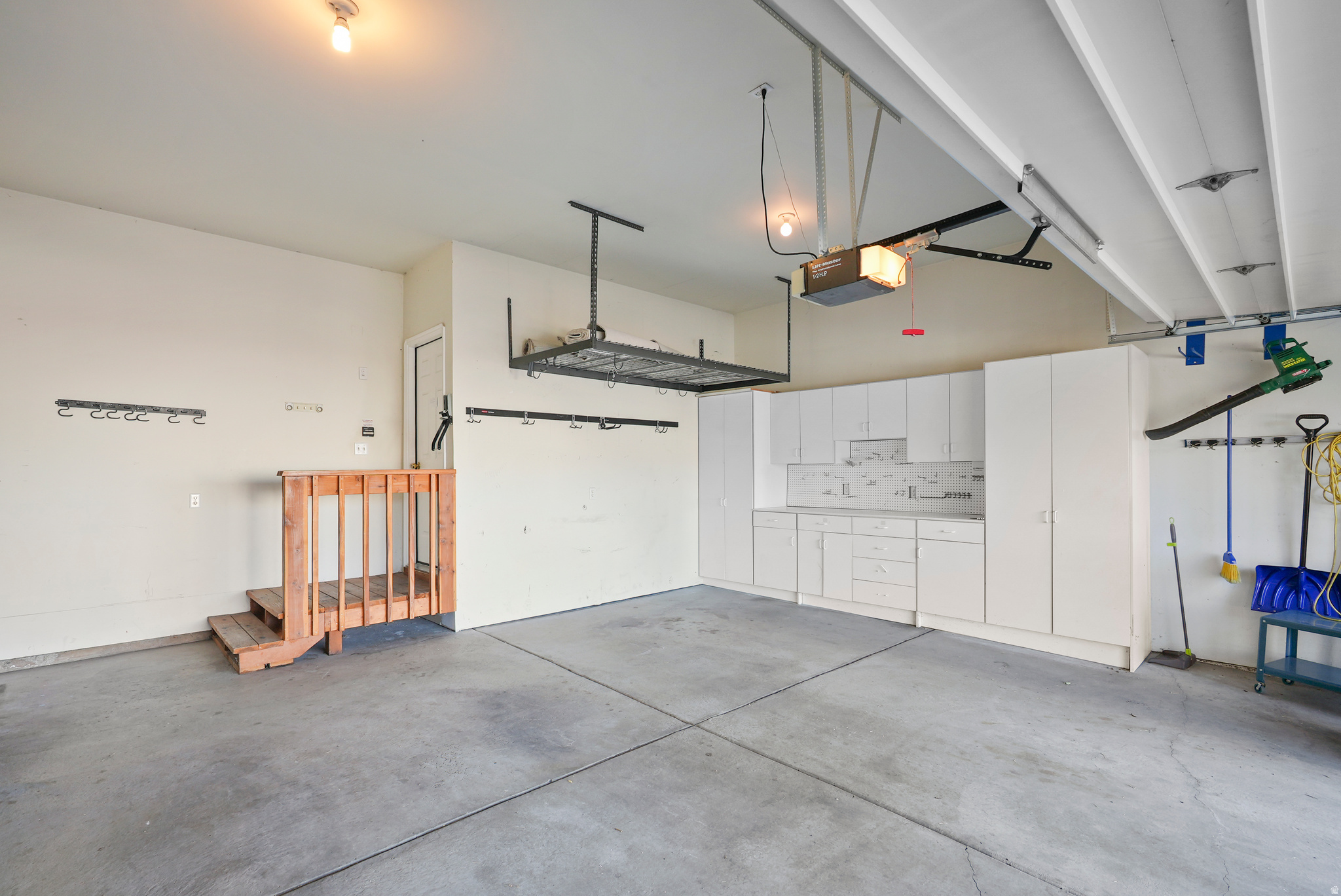 THE OAKS AT DEER HOLLOW - Residential