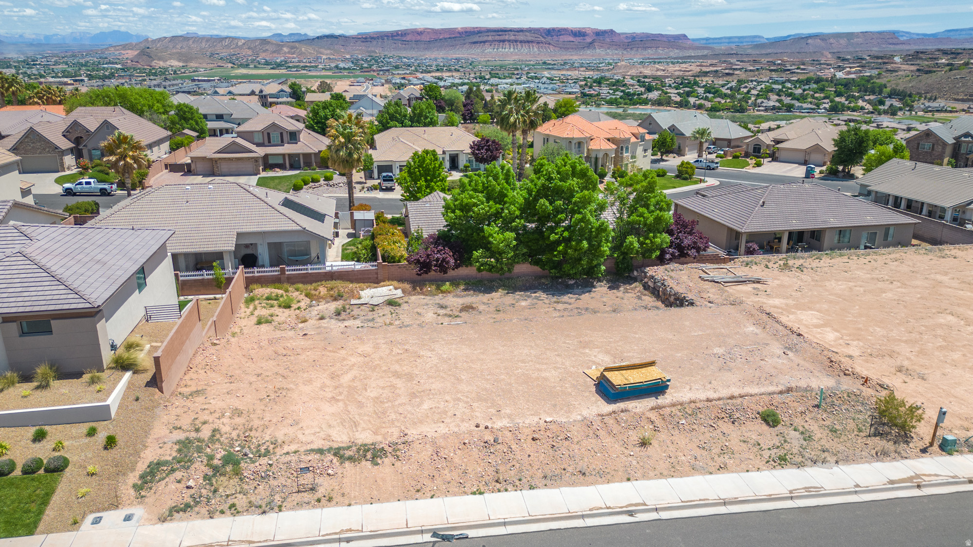 SOUTH RIM FOREMASTER - Land