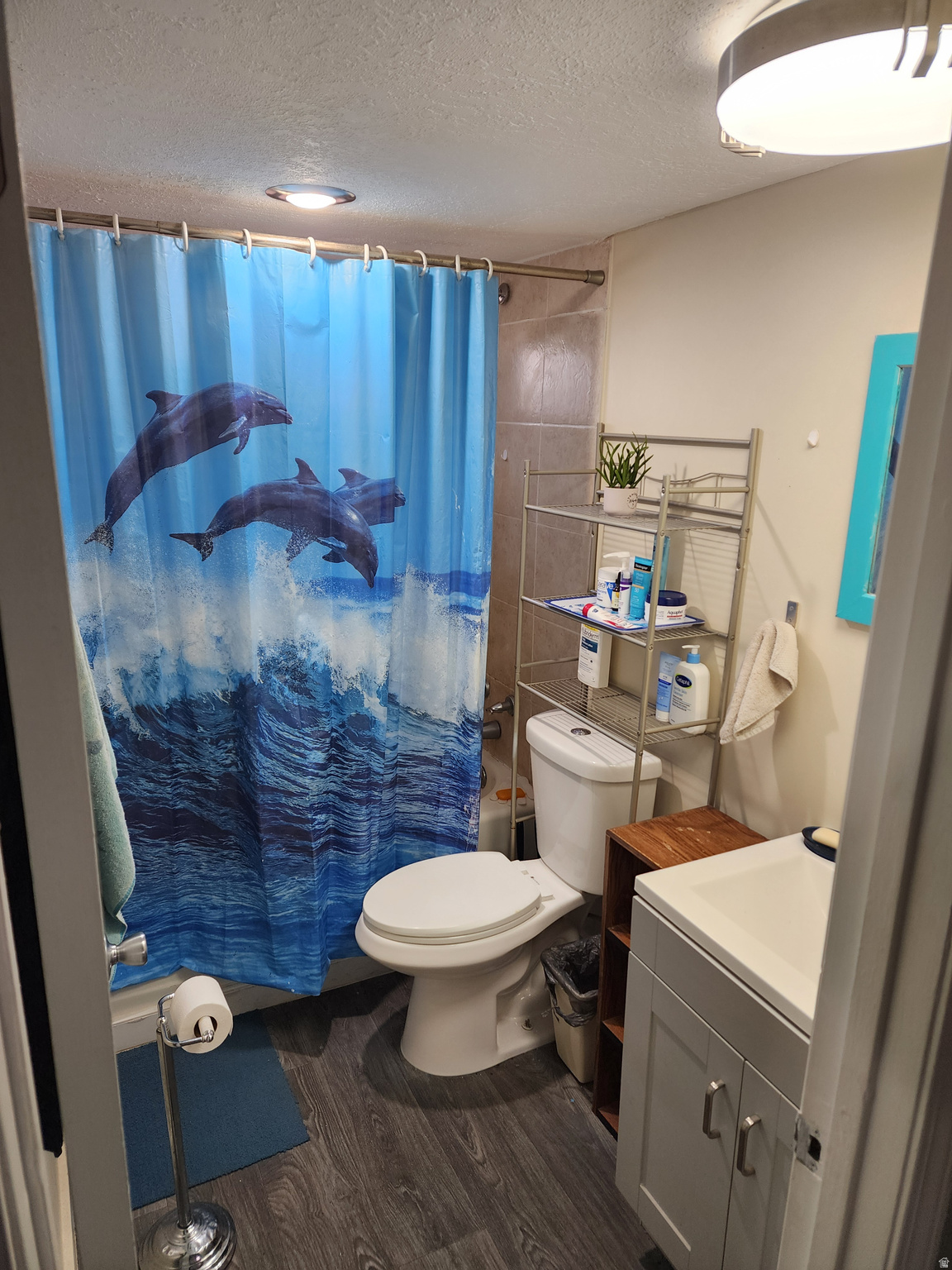 CRESCENTWOOD VILLAGE - Residential