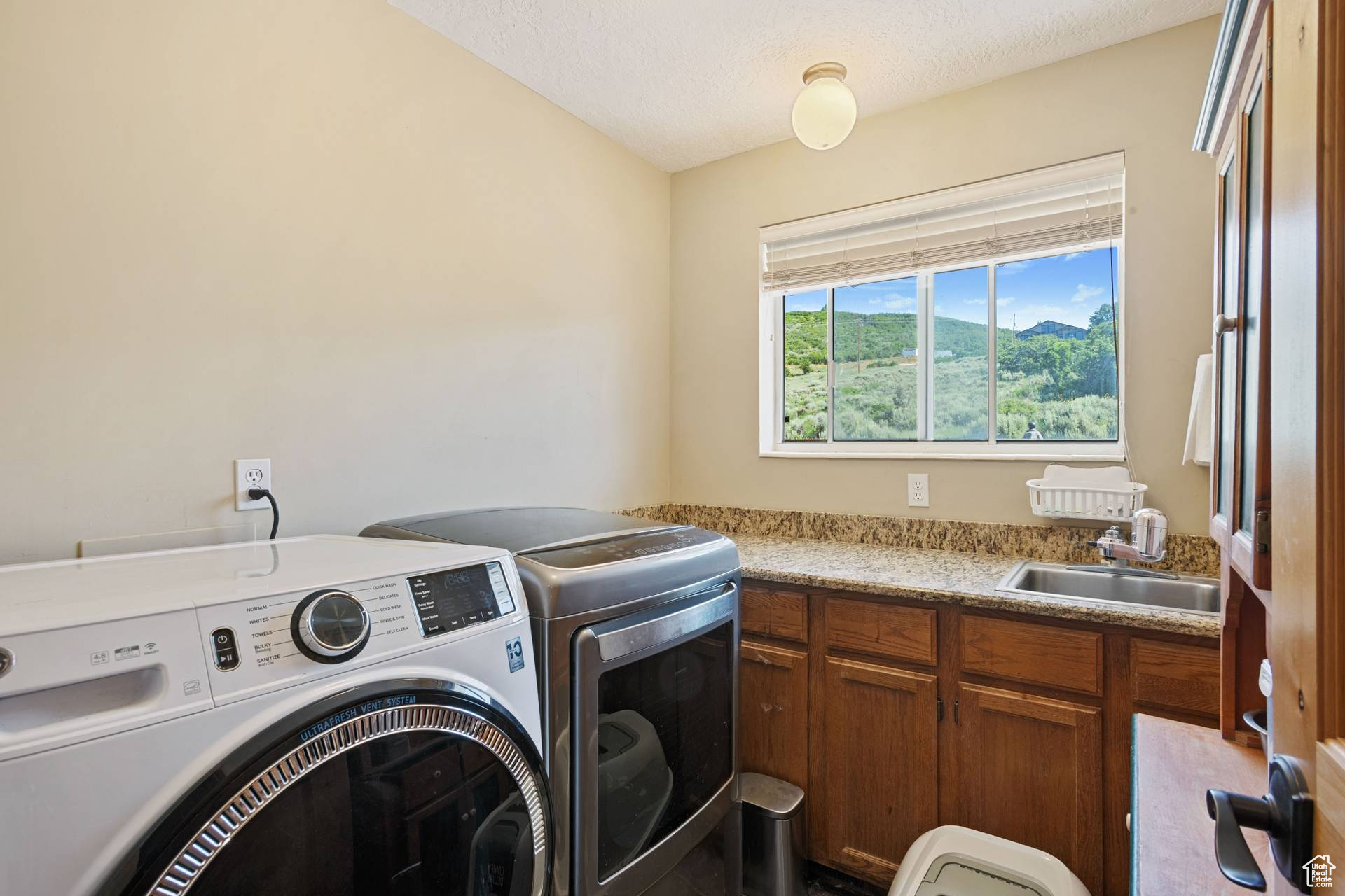 SILVER CREEK ESTATES - Residential