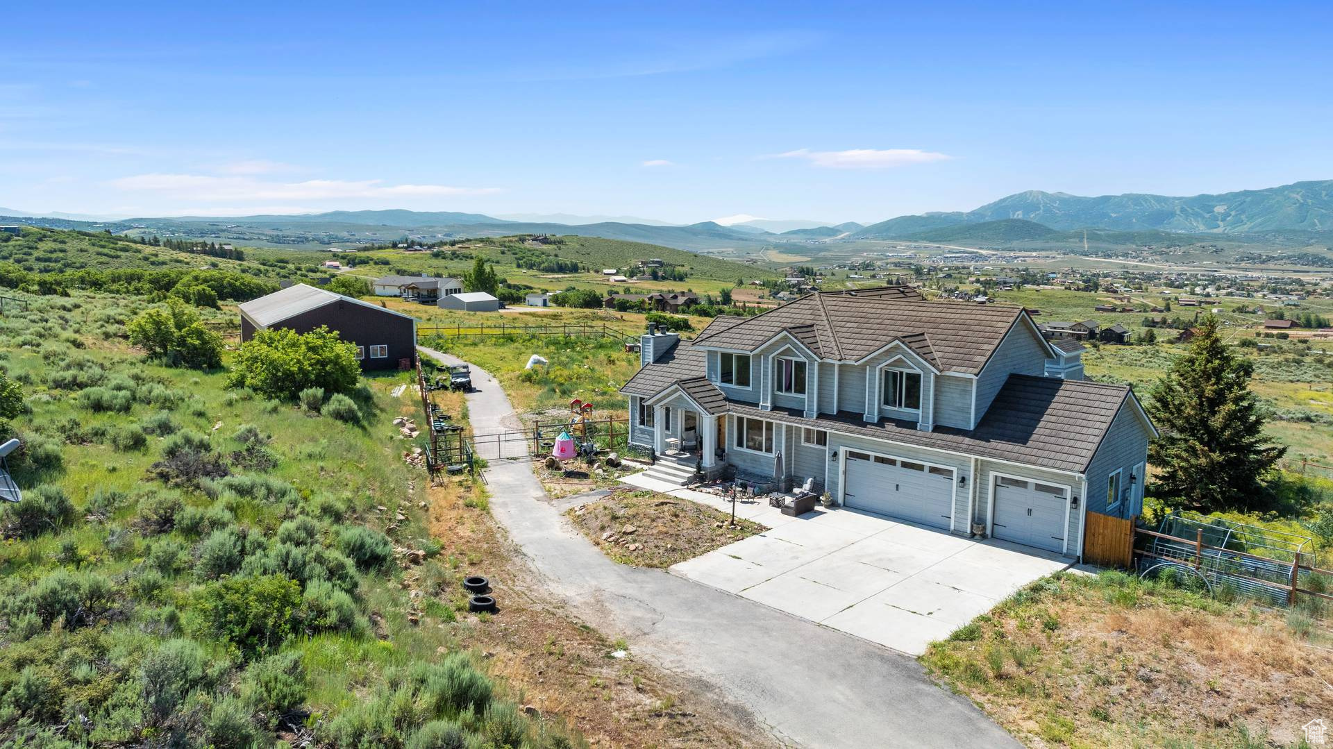 SILVER CREEK ESTATES - Residential