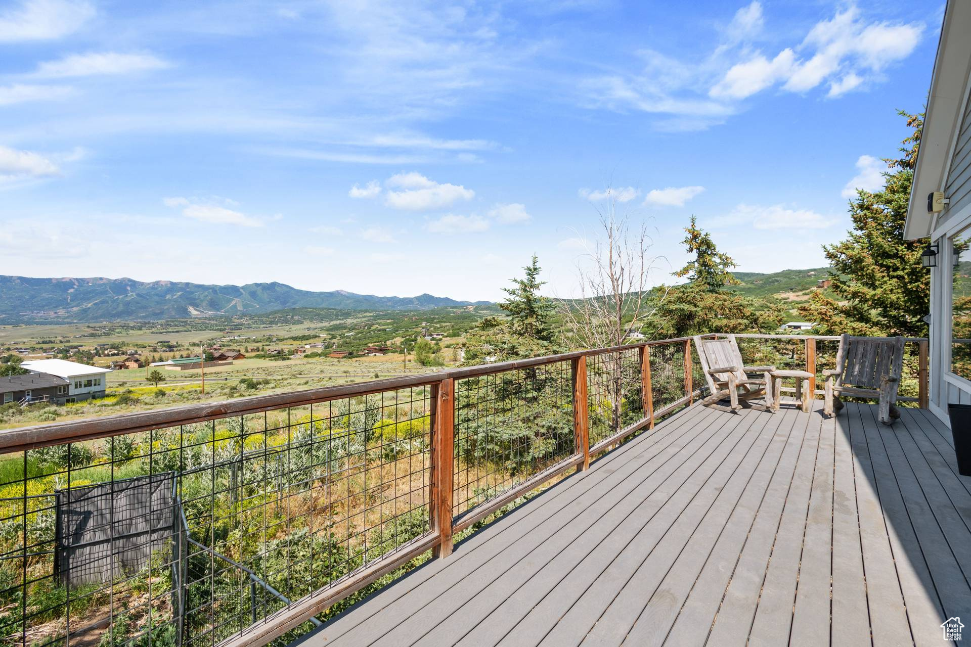 SILVER CREEK ESTATES - Residential