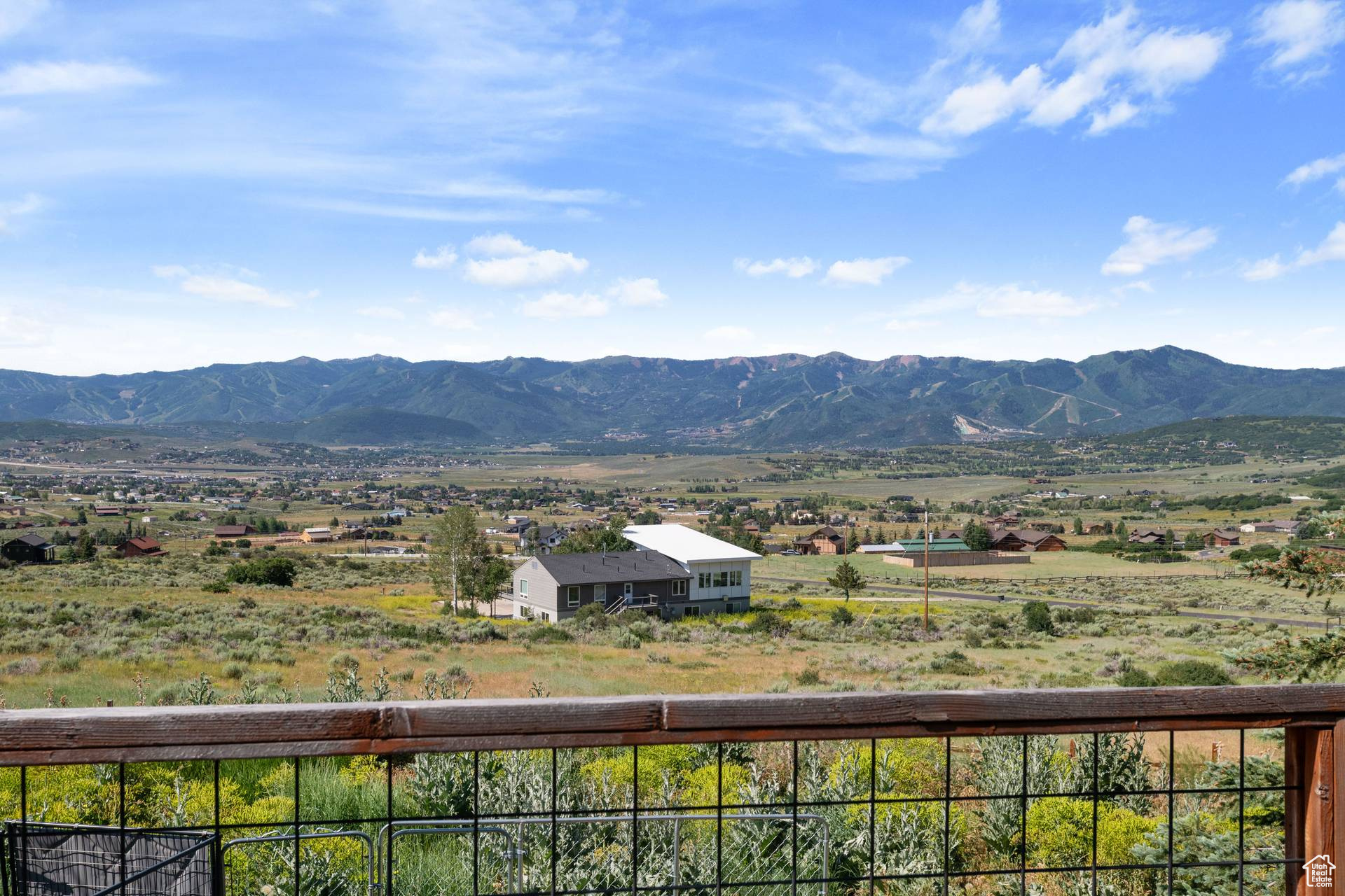 SILVER CREEK ESTATES - Residential