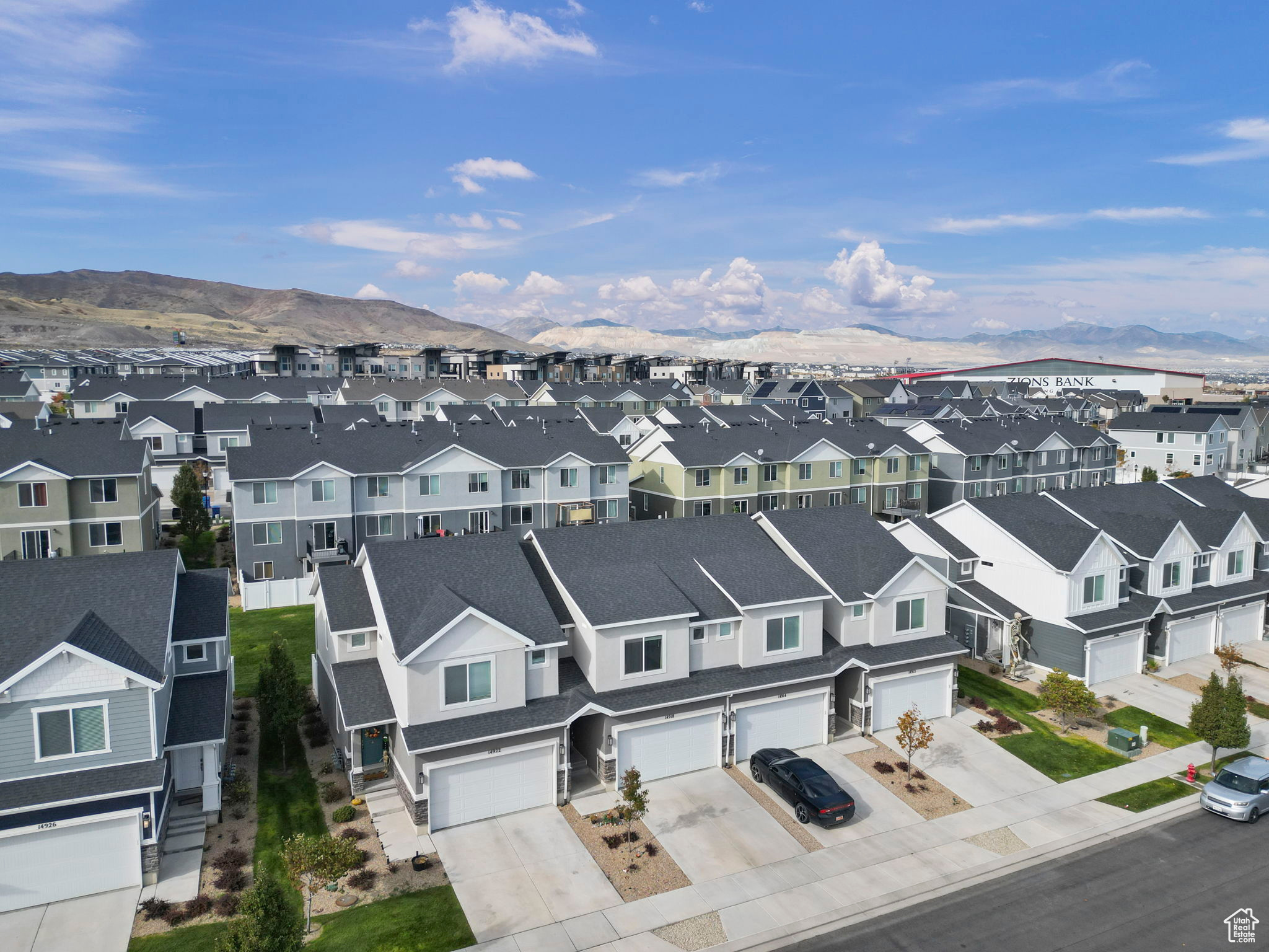 SOUTH HILLS POD 2 - Residential