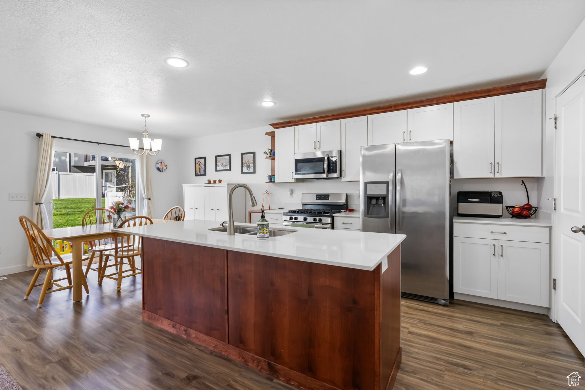 SOUTH HILLS POD 2 - Residential