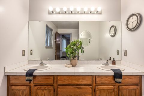 Tiny photo for 658 W 4150 S, Riverdale, UT 84405 (MLS # 2137313)