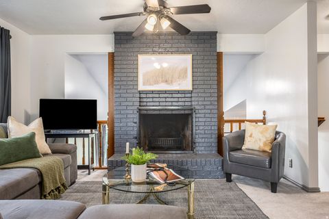Tiny photo for 658 W 4150 S, Riverdale, UT 84405 (MLS # 2137313)