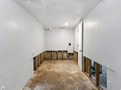 Tiny photo for 1424 JEFFERSON AVE, Ogden, UT 84404 (MLS # 2135350)