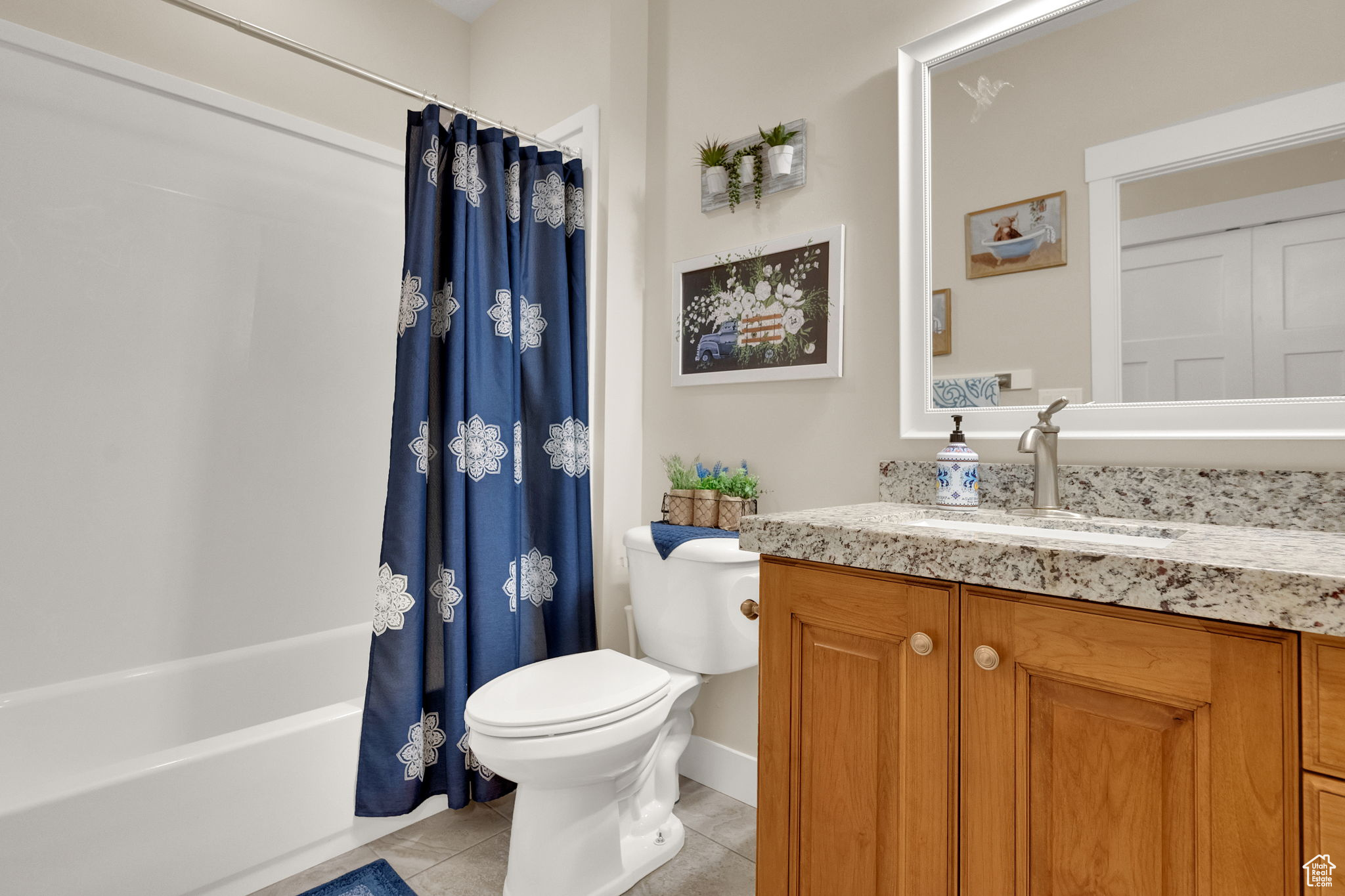 HARVEST VILLAS - Residential