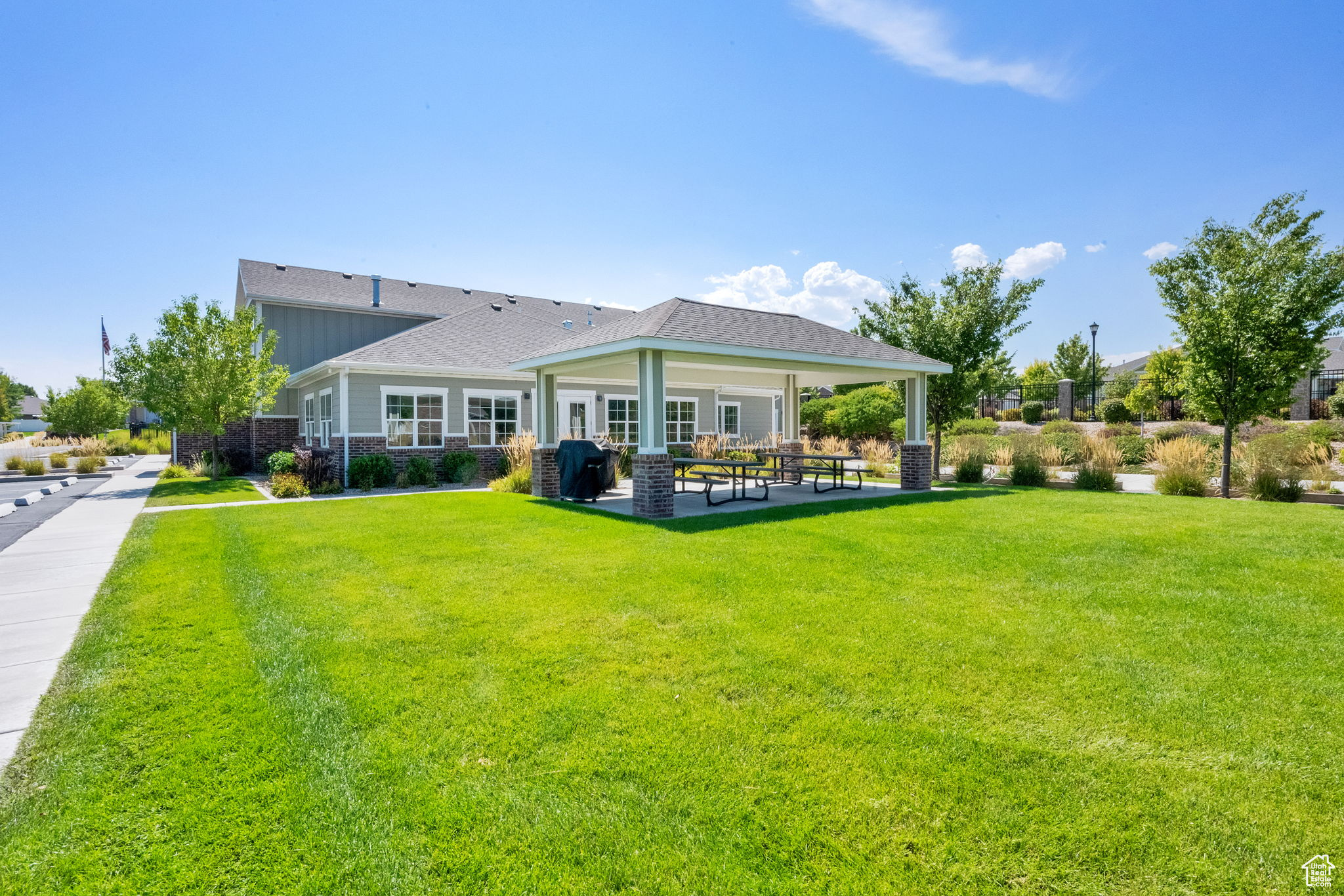 HARVEST VILLAS - Residential