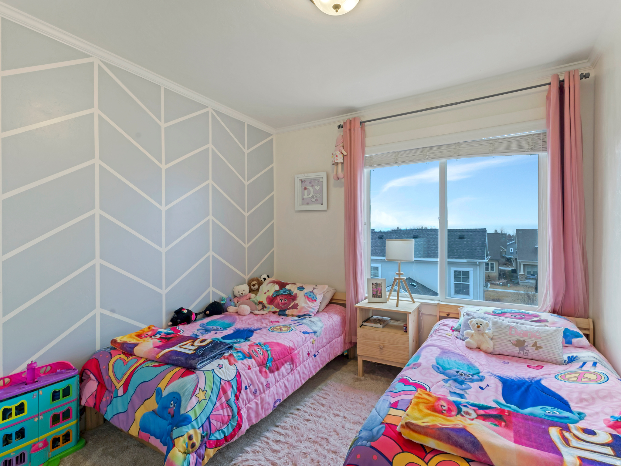 DAYBREAK - Residential