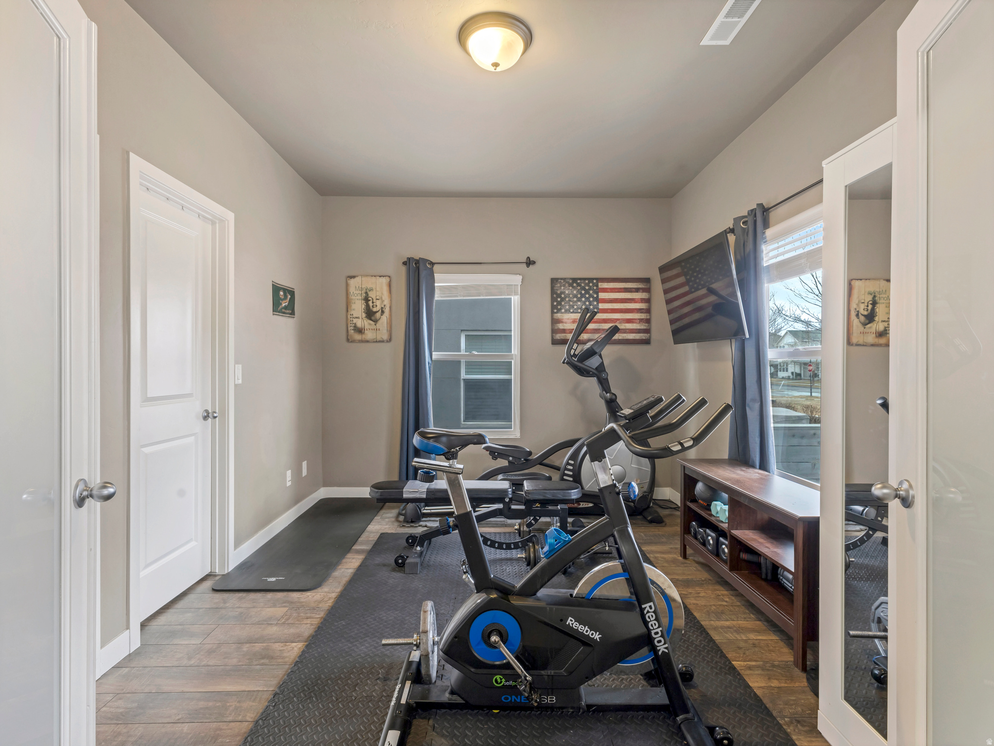 DAYBREAK - Residential