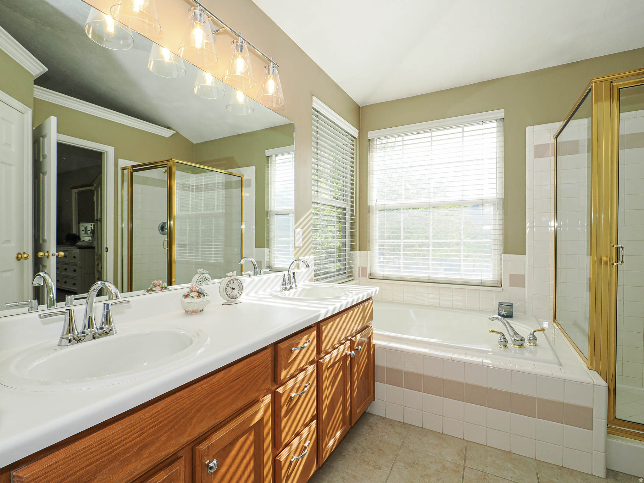 CRANBERRY HILL #5 - Residential