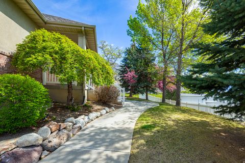 Tiny photo for 4429 W BRIDGESTONE DR N, Cedar Hills, UT 84062 (MLS # 2152172)