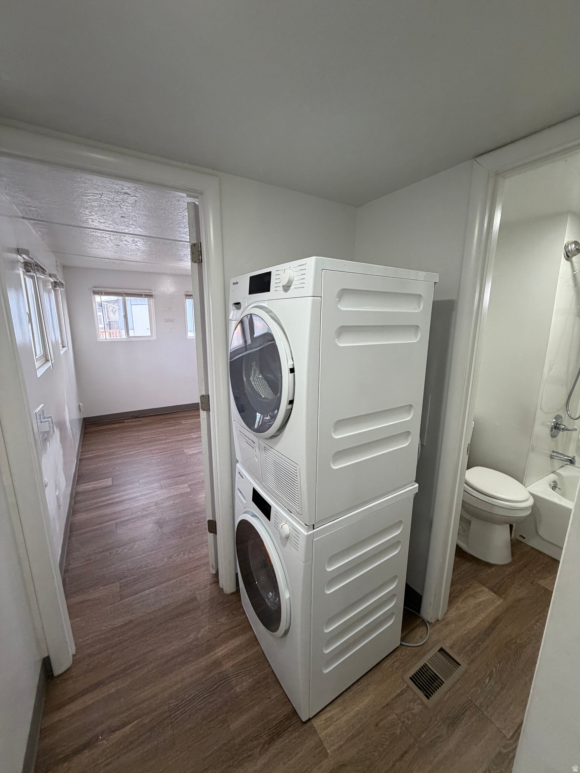 AMERICAN HERITAGE - Residential